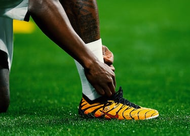 Detalle de las botas utilizadas por Vinicius en el duelo frente al Manchester City.