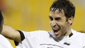 <b>BIGOLEADOR. </b>Raúl celebra sus goles con el Al Sadd.