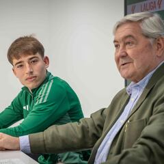 Ansede: “Aquí nadie afloja, el objetivo es llegar a lo más alto en el fútbol profesional”