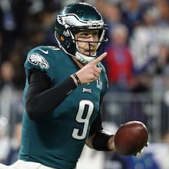 Nick Foles, primer QB en lanzar y recibir Touchdowns