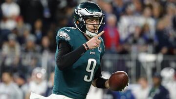 Nick Foles, primer QB en lanzar y recibir Touchdowns