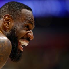 Allen Iverson elige a su quinteto histórico en la NBA, con LeBron James y Steph Curry