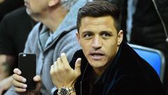 Alexis Sánchez disfrutó de la NBA en Londres