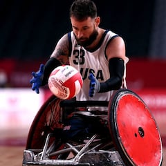 Ray Hennagir, un marine herido en Irak que se enrola en el rugby