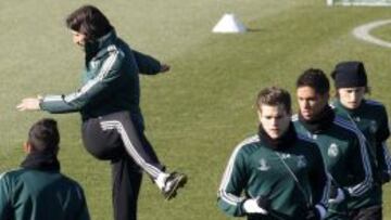 Nacho será titular en su debut en la Liga de Campeones