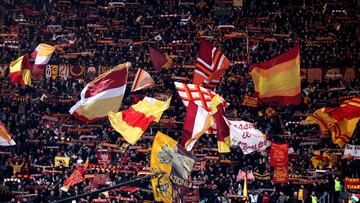 AS Roma fans celebrate the victory after the UEFA Champions League Round of 16 Second Leg match between AS Roma and Shakhtar Donetsk at Stadio Olimpico