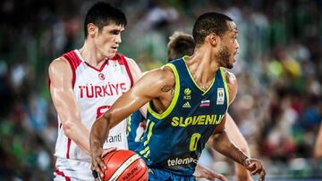 Eslovenia, pese a Randolph, está a una derrota de quedarse fuera del Mundial de China 2019