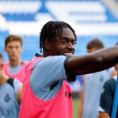 Dimata espera ser el próximo en salir del Espanyol