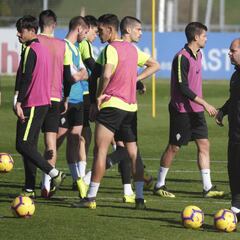 José Alberto, pendiente de Peybernes y Canella