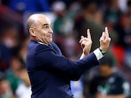 Soccer Football - International Friendly - Mexico v Portugal - Estadio Ciudad de Mexico, Mexico City, Mexico - March 28, 2026 Portugal coach Roberto Martinez reacts REUTERS/Eloisa Sanchez