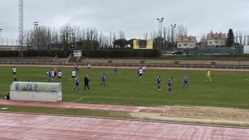 Partido entre Salamanca B y Becerril.