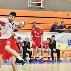 El Logroño no falla ante el colista y se aúpa a la segunda plaza