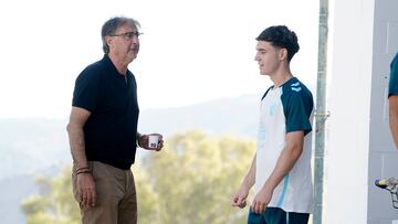 Loren Juarros, en un entrenamiento del Málaga.