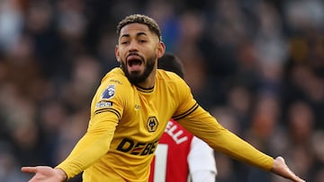Soccer Football - Premier League - Wolverhampton Wanderers v Arsenal - Molineux Stadium, Wolverhampton, Britain - January 25, 2025 Wolverhampton Wanderers' Matheus Cunha reacts REUTERS/Chris Radburn EDITORIAL USE ONLY. NO USE WITH UNAUTHORIZED AUDIO, VIDEO, DATA, FIXTURE LISTS, CLUB/LEAGUE LOGOS OR 'LIVE' SERVICES. ONLINE IN-MATCH USE LIMITED TO 120 IMAGES, NO VIDEO EMULATION. NO USE IN BETTING, GAMES OR SINGLE CLUB/LEAGUE/PLAYER PUBLICATIONS. PLEASE CONTACT YOUR ACCOUNT REPRESENTATIVE FOR FURTHER DETAILS..