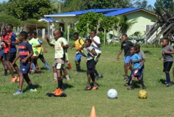 El fútbol como medio para salir de la pobreza infantil en Honduras