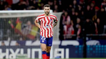 MADRID, SPAIN - DECEMBER 29: Mario Hermoso of Atletico Madrid disappointed during the La Liga Santander match between Atletico Madrid v Elche at the Estadio Civitas Metropolitano on December 29, 2022 in Madrid Spain (Photo by David S. Bustamante/Soccrates/Getty Images)