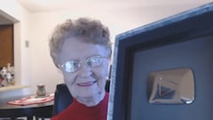 The reaction of iconic streamer Skyrim Grandma after trying Oblivion Remastered: “You know I have to look at everything”