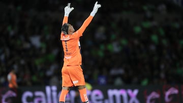 Keylor Navas of Pumas during the 10th round match between FC Juarez and Pumas UNAM as part of the Liga BBVA MX, Torneo Apertura 2025 at Olimpico Benito Juarez Stadium, on September 23, 2025 in Ciudad Juarez, Chihuahua, Mexico.