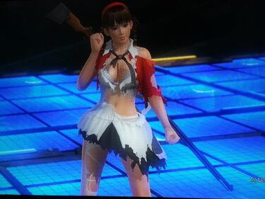 Los trajes rotos de Senran Kagura en Dead or Alive 5