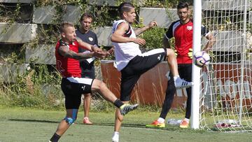 Vallecas arranca el curso con un duelo que huele a Primera