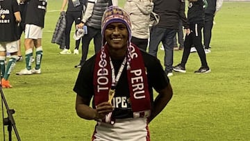 Pedro Aquino, un campeón orgulloso de sus colores