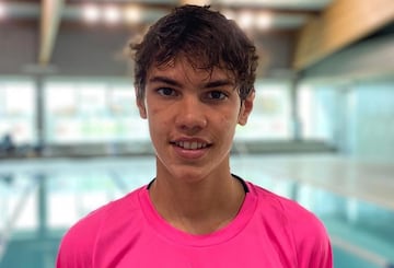 Luca Hoek tiene 16 años.