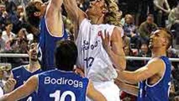 <b>TRIUNFADOR.</B> Herrmann lució en sus acciones y encandiló al públicó.