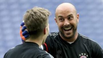 El portero español del Bayern Múnich Pepe Reina.