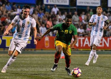 Argentina ya está en semifinales tras los goles de Barreal y Colidio