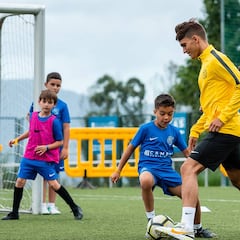 Denis: "El Celta y el Valencia son dos opciones, hay dos más"