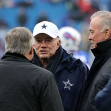 Jerry Jones, un sufridor más de los Dallas Cowboys.