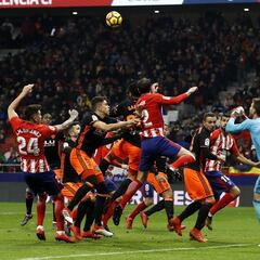 No apto para aprensivos: a Godín se le saltaron los dientes