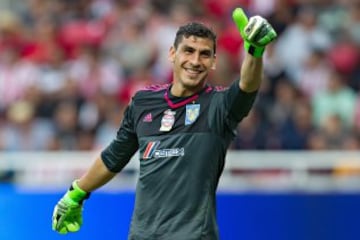 El portero argentino de Tigres tiene calidad para jugar en Europa, es el portero más confiable para la ronda de los Cuartos de Final.