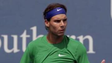 <b>CONTRARIADO. </b>Nadal no acertaba a responder el porqué del mal momento que vivió en su partido ante Mardy Fish.