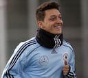 Ozil: "En el Madrid me he hecho más fuerte y más consistente"