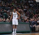 Debutó Jabari Parker y los Bucks ganaron de milagro