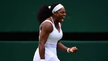 La tenista estadounidense, Serena Williams, fue la única atleta femenina que apareció en el listado de Forbes de los deportistas mejor pagados del mundo.