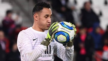 Keylor, con el PSG ante el Lille.