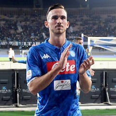 Napoli shut down talk of Fabián to Real Madrid: "Do not touch"