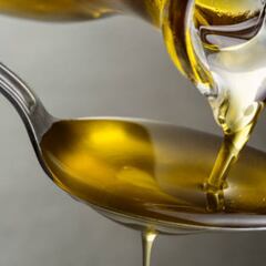 Retiran lotes de 12 marcas de aceite de oliva por fraude alimentario: lista de afectadas