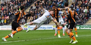 El City se aferra a la Champions goleando al Crystal Palace