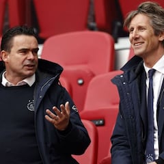 Nuevo contrato a Overmars a pesar de ya "tener señales"