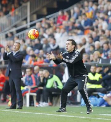 Neville on the touchline in the match against Getafe in Week 16, his second game in charge but first at Mestalla.
