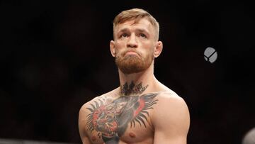 En entrevista para Irish Independent, John Kavanagh, entrenador de McGregor, contó cómo le dio una paliza al irlandés por golpear a una de sus pupilas.