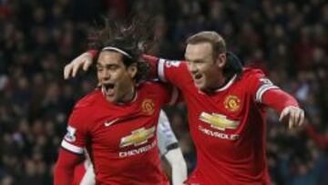 Wayne Rooney fue la figura del encuentro, tras anotar en dos ocasiones.