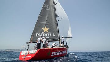 Veinte a&ntilde;os despu&eacute;s un &#039;Estrella Damm&#039; vuleve a navegar en la Copa del Rey.