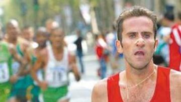 <b>CAMINO DE LA PLATA. </b>Julio Rey, en los Campeonatos Mundiales de París 2003, en los que fue segundo. subcampeón.