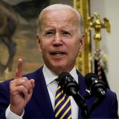 Biden extiende pausa de pago de préstamos estudiantiles
