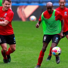 Mo Farah asegura sus piernas en ocho millones de euros