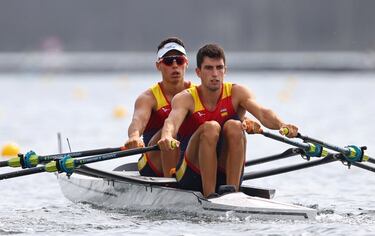 Los dos remeros ganaron la final B de los Juegos de Tokio con muy pocos meses para acoplarse (Balastegui logró la plaza con Rodrigo Conde) y lograron diploma olímpico al ser séptimos en el global del doble scull ligero. El gallego Horta (Noya, 18 años) fue campeón de Europa juvenil en 2020 y el catalán Balastegui (Llado, Girona, 22 años) había sido campeón del mundo Sub-23 en 2018. 